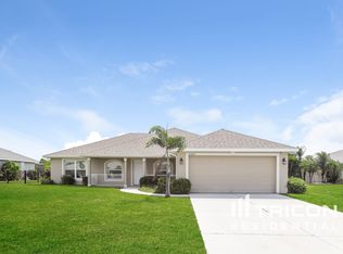 27429 Tierra Del Fuego Cir, Punta Gorda, FL 33983