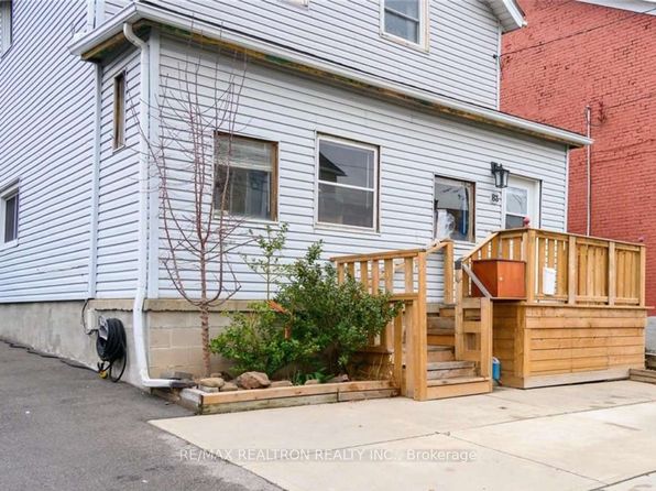83 Magill St, Hamilton, ON L8R 2Y4