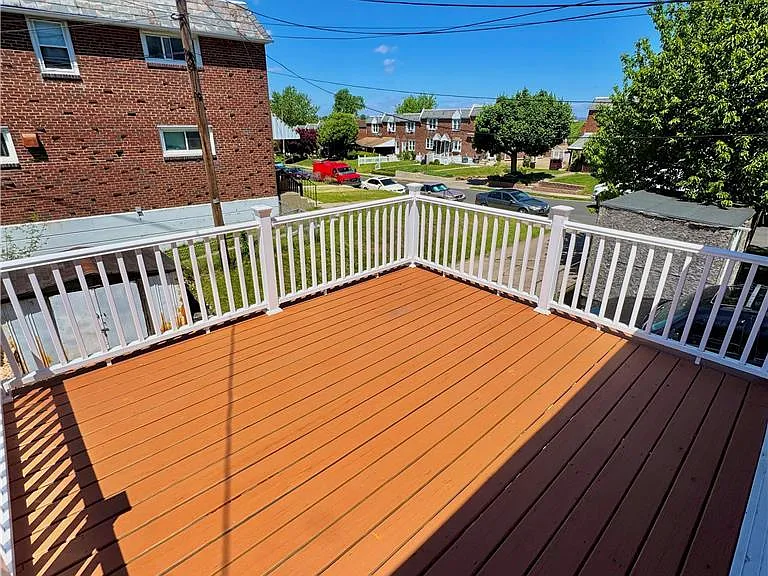 749 Benton St — Photo 10