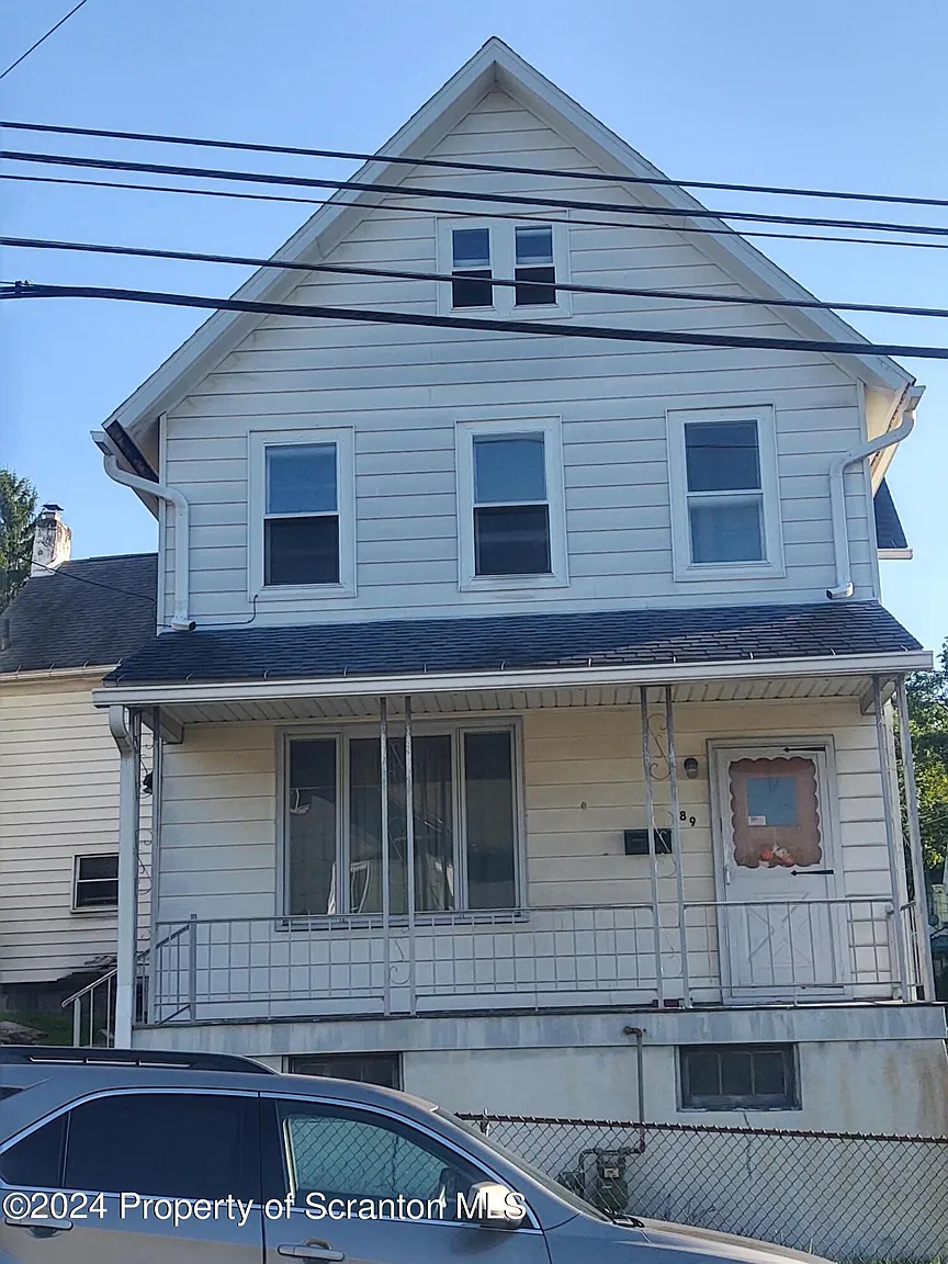189 Lehigh St photo 1