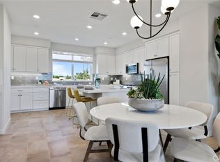 1647 W Lincoln Ave #102, Anaheim, CA