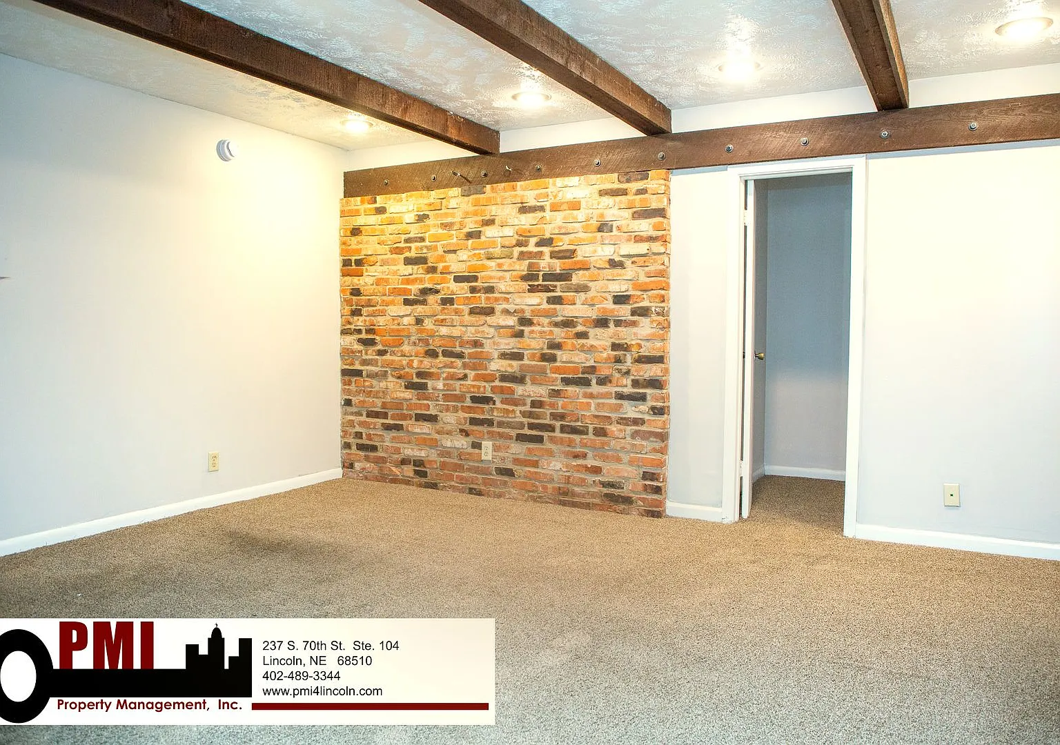 1329 F St — Photo 3