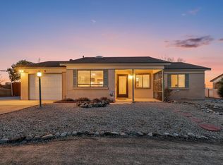 1013 Sunflower Dr SW, Rio Rancho, NM 87124