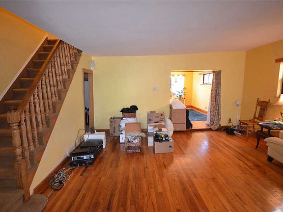 5th image of 5024 64th St