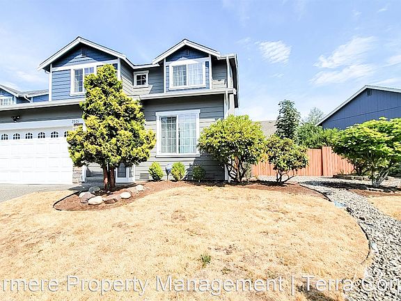 2nd image of 2621 141st St SW