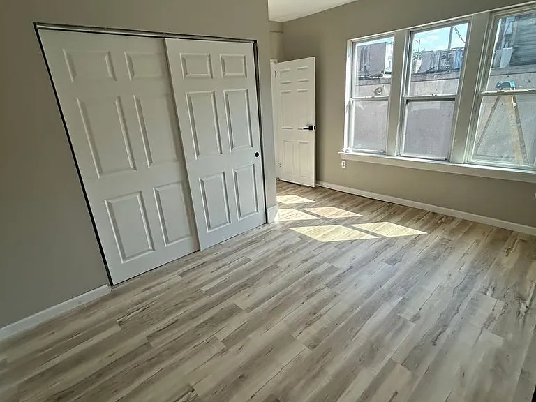 2905 Madison Ave — Photo 5
