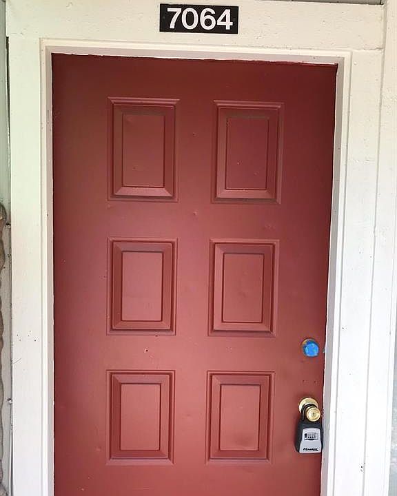 1st image of 7064 Greenway Chase St