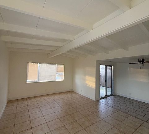 5th image of 266 Los Altos Dr