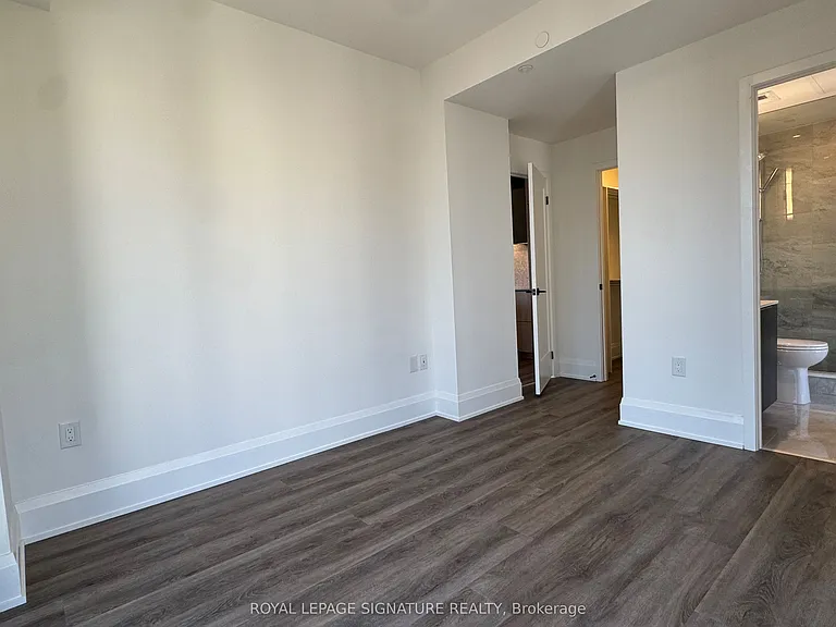 123 Portland St #808 — Photo 4
