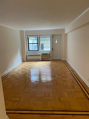 Rented by JMG Properties | media 10