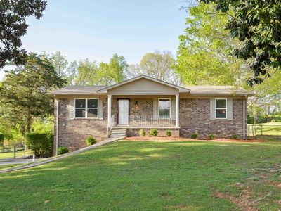 1011 Joan Ln, Killen, AL, 35645