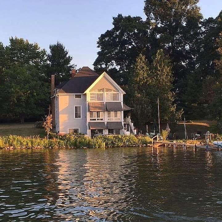 1st image of 1776 Eagle Point Rd