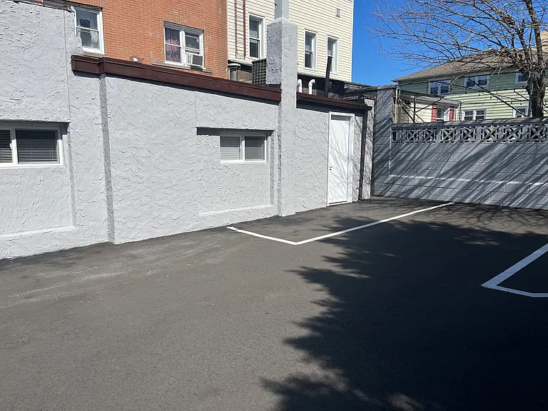 226 Macarthur Ave — Photo 15