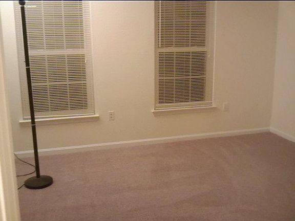 5th image of 12830 Fair Briar Ln