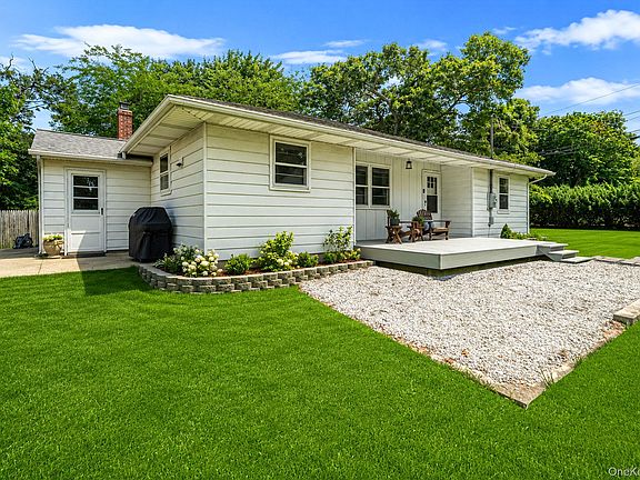 3rd image of 15 Oceanview Avenue