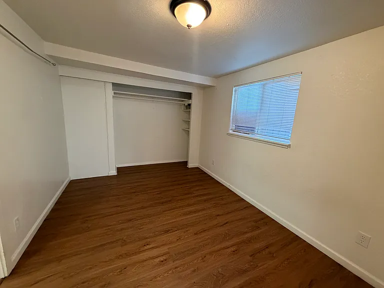 1230 Ivy St #2 — Photo 7