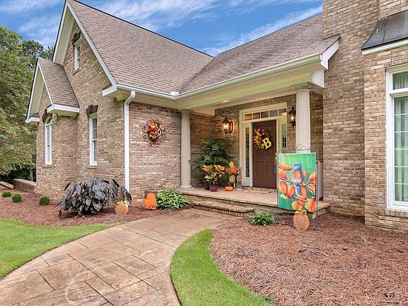 5th image of 25 Windwood Way
