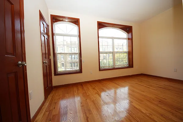 Rented by Jalca & Associates | media 19