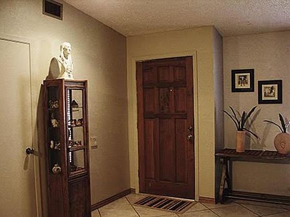 2nd image of 2005 Village Green Dr