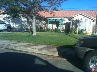 38960 W Dianron Rd, Palmdale, CA 93551