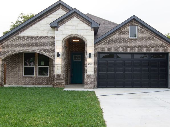 Home for Sale in Grand Prairie TX