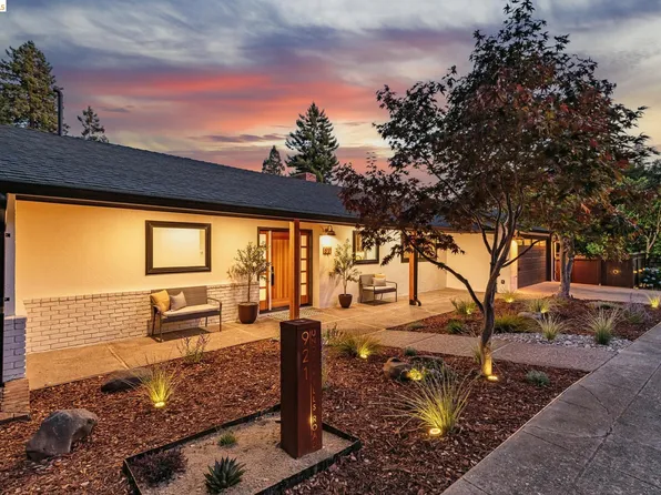 921 Underhills Rd, Oakland, CA 94610