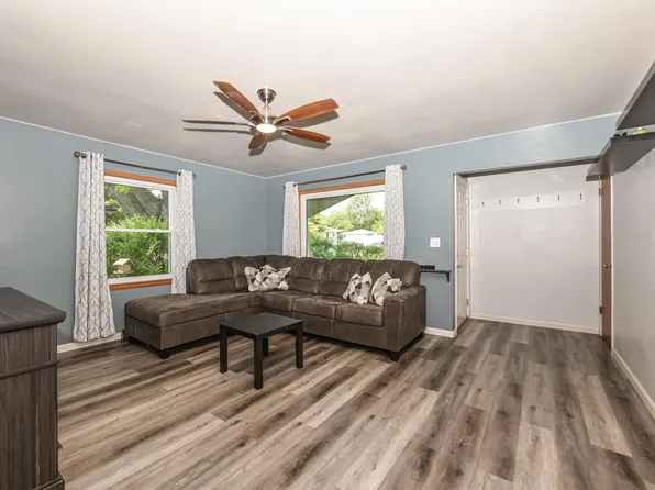 5223 West Hemlock ROAD, Milwaukee, WI 53223