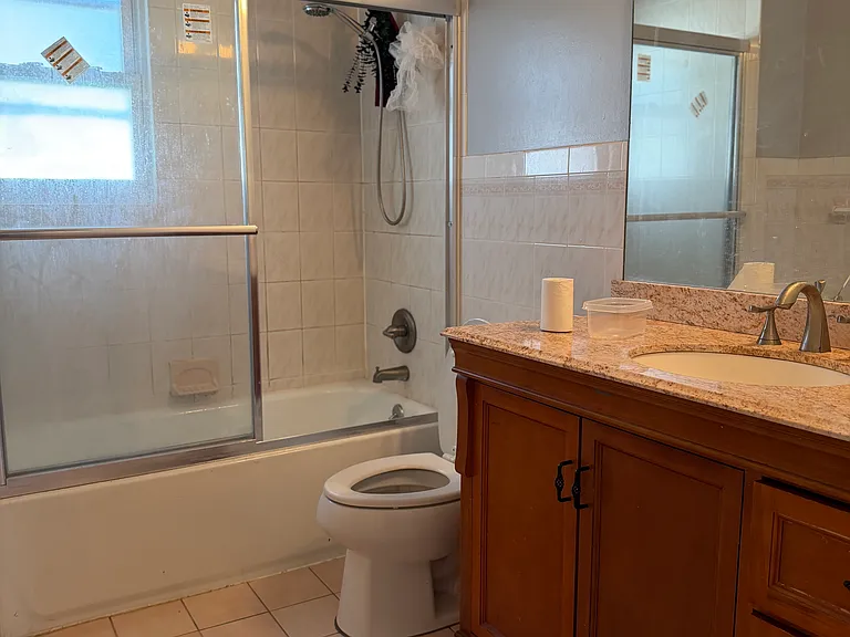 2306 Lincoln St — Photo 10
