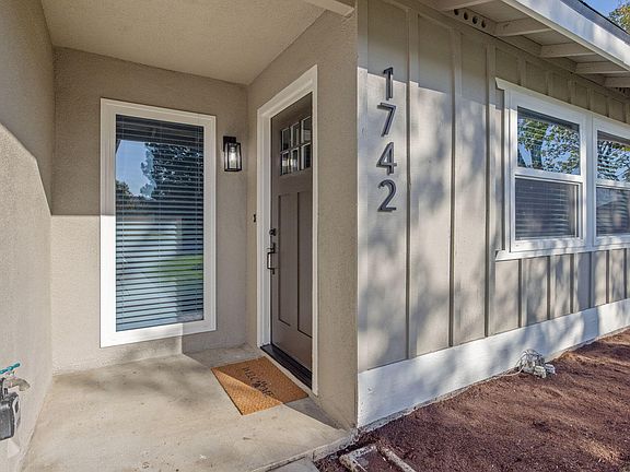 4th image of 1742 S Heritage Street