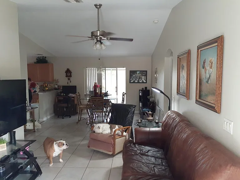 2217 Wilson Rd — Photo 9