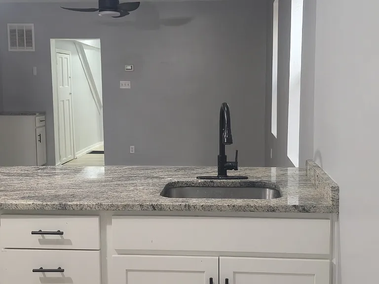 203 N Carey St #1 — Photo 16