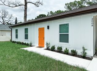 2008 Robert Ave, Alva, FL 33920