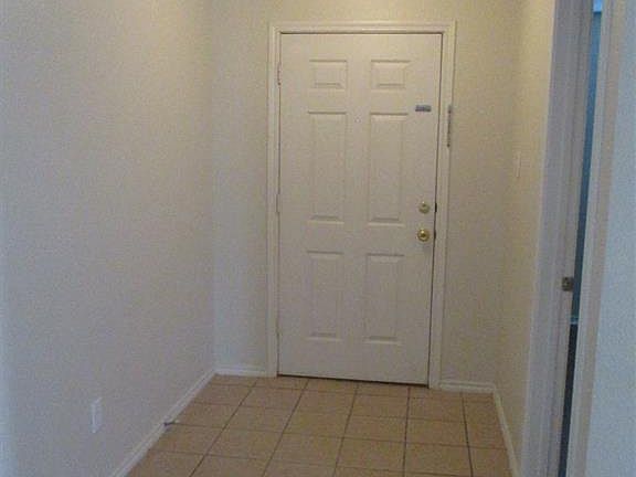 2nd image of 729 Tuscany Trl