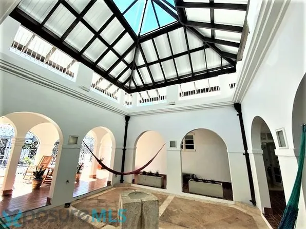 897 Calle Salinas, San Juan, PR 00907