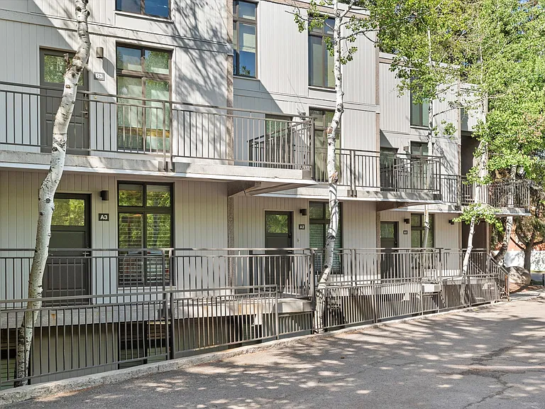 800 E Hopkins Ave #A3 — Photo 43