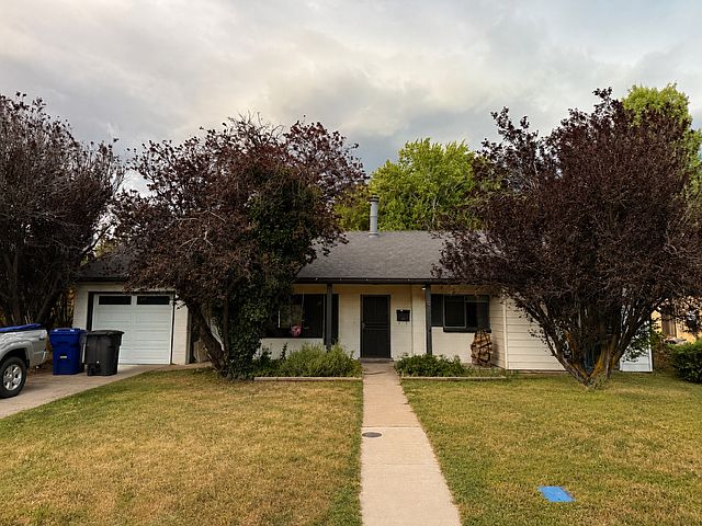 1st image of 908 N Navajo Dr