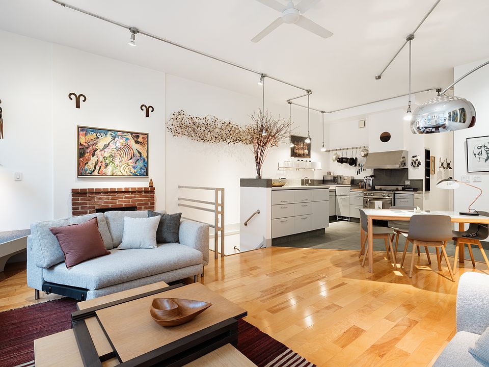 1st image of 456 W 49th St #1A