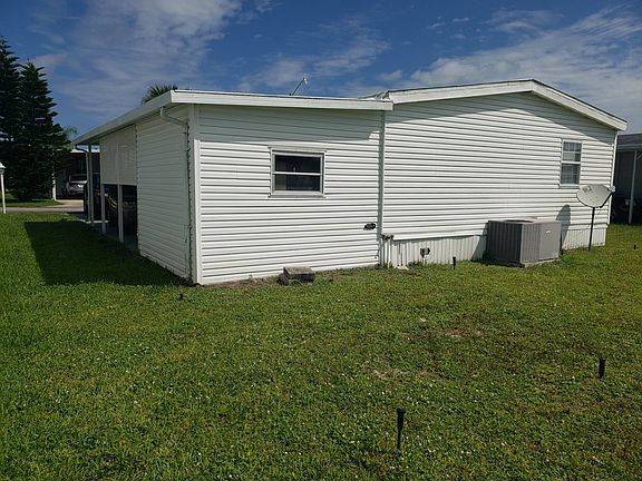 5th image of 133 Harborhill Dr