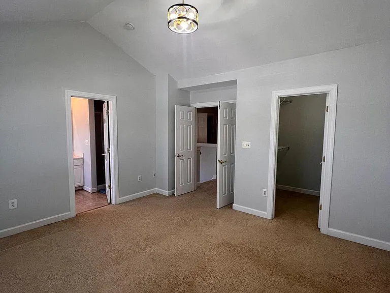 8234 Glade Bank Dr — Photo 11