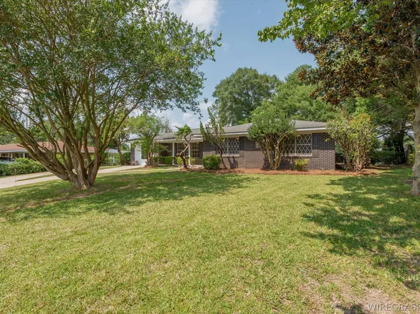 310 Dixie Dr, Enterprise, AL 36330