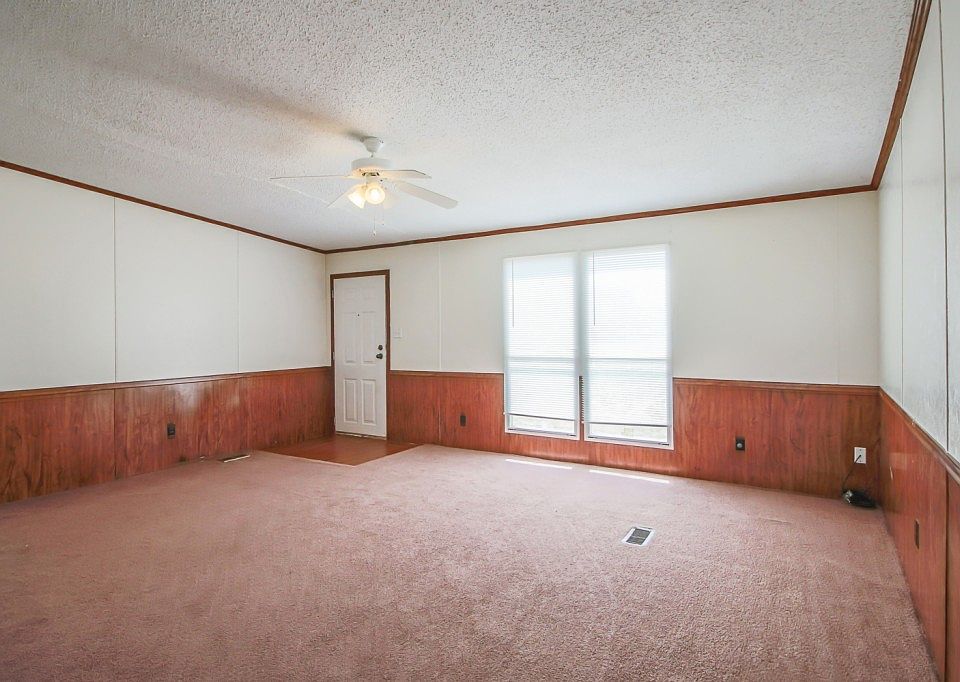 1st image of 5807 County Road 1200