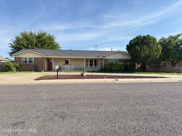 2424 16th Ave, Canyon, TX 79015
