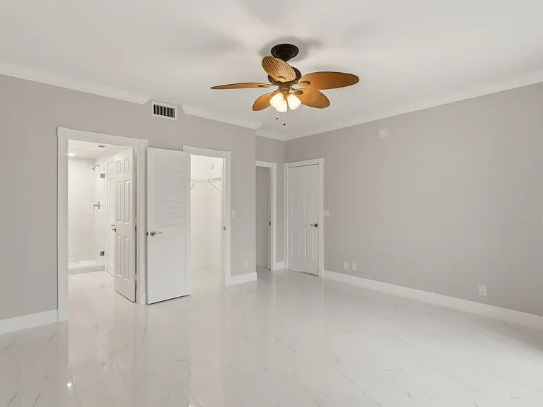 220 Lake Dr #206 — Photo 17