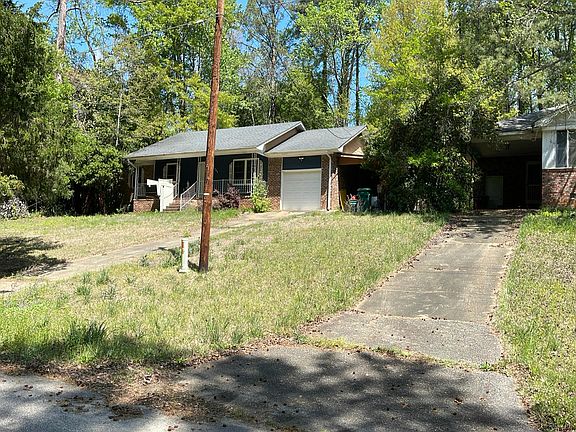 2nd image of 2365 Talloak Rd