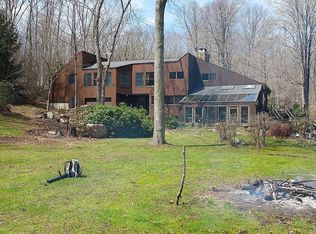 160 Rattling Valley Rd, Deep River, CT 06417
