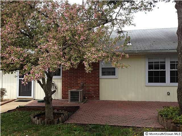 1st image of 325 Coventry Court #A