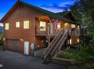1021 N Acorn St, Palmer, AK 99645