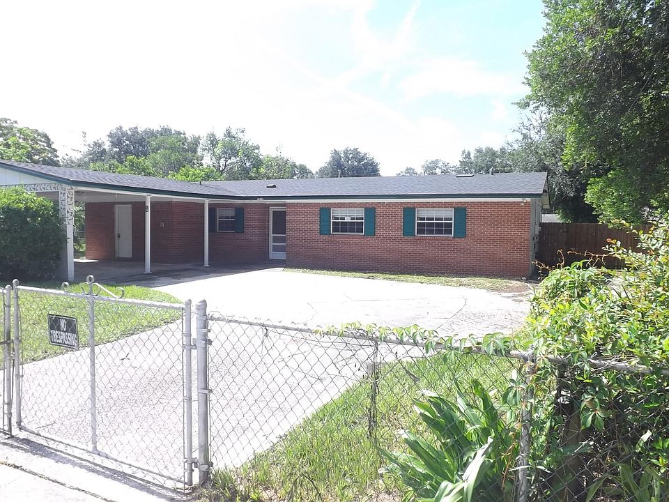 1st image of 8228 Caravelle Dr