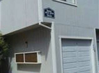 1058 Maywood Ln, Martinez, CA