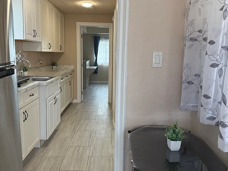 4725 Cover St — Photo 5
